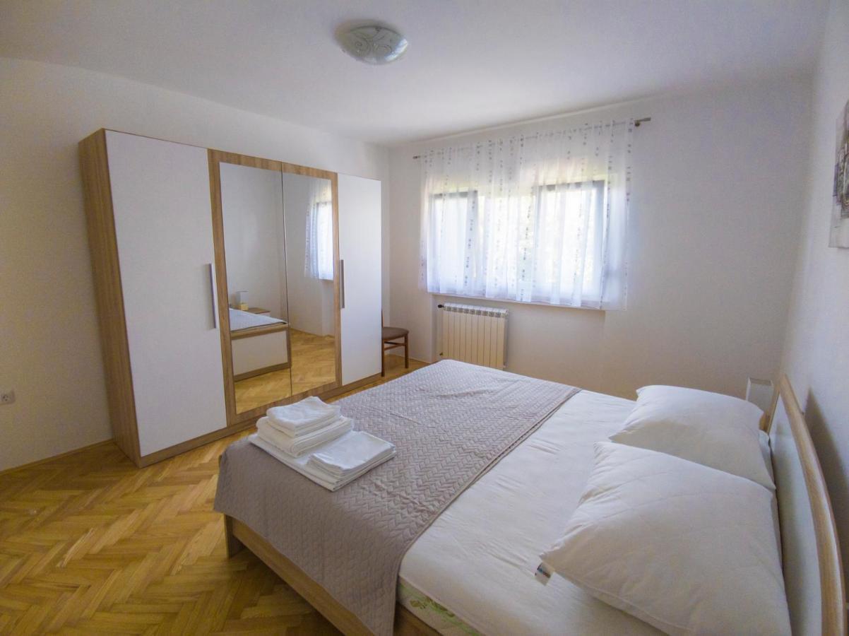 Apartmani Cimerman Krk Town Exterior photo