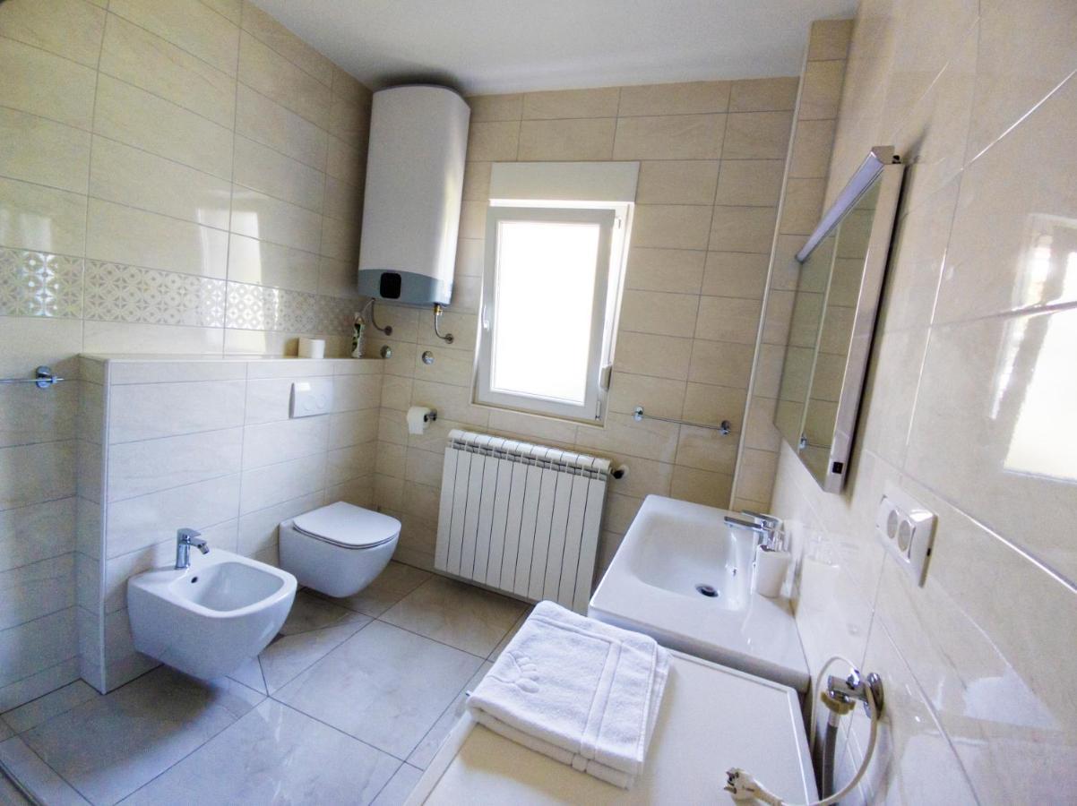 Apartmani Cimerman Krk Town Exterior photo