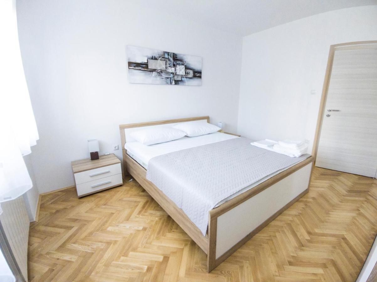 Apartmani Cimerman Krk Town Exterior photo